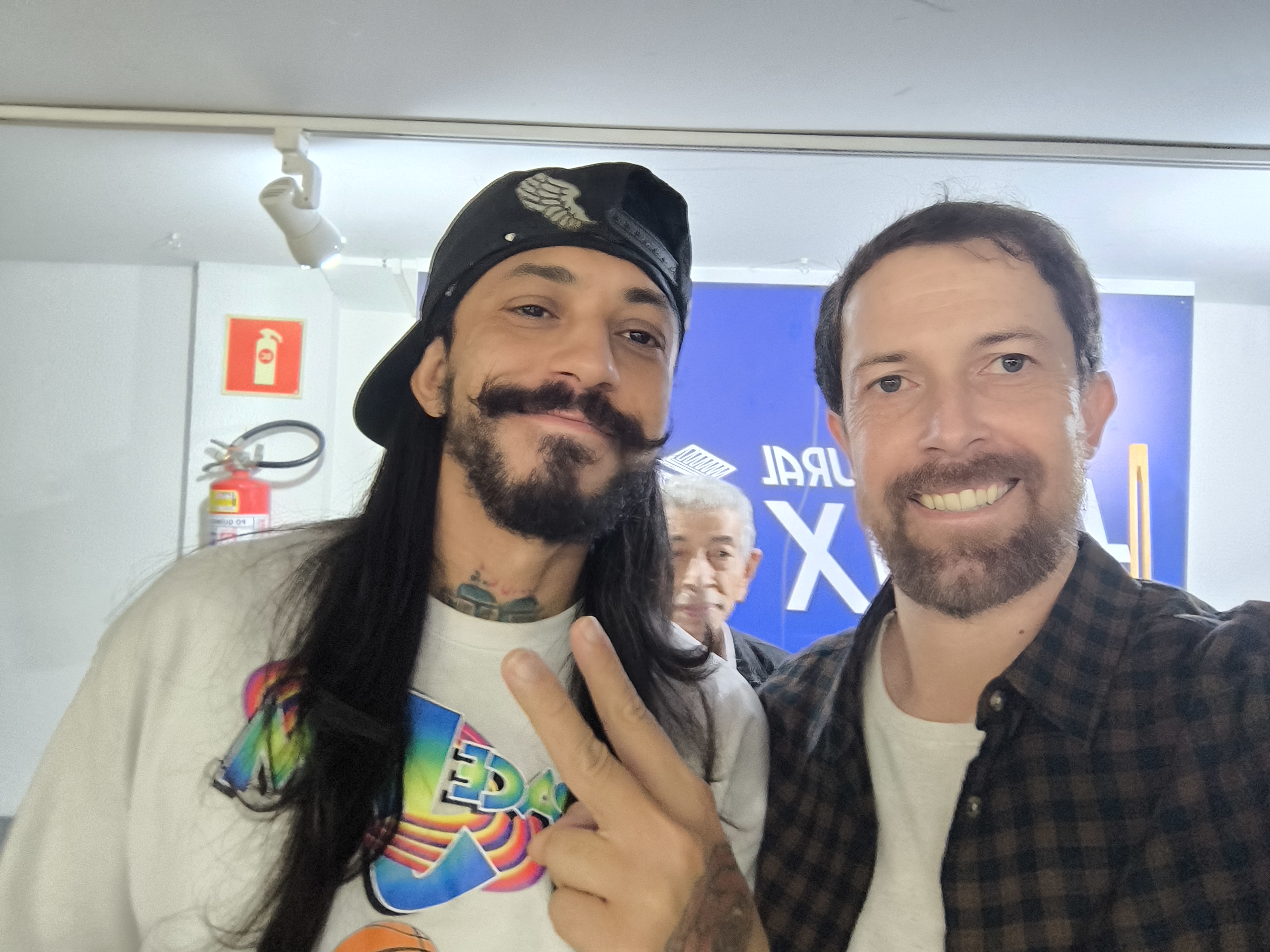 Youtuber Pink do canal História Sem Fim com Semi Salomão
